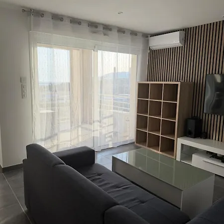 F2 - Dernier Etage Avec Terrasse Vue Ajaccio