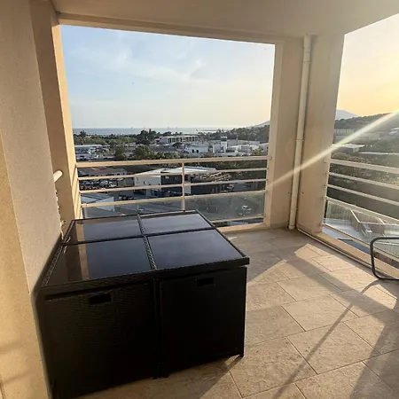 Apartman F2 - Dernier Etage Avec Terrasse Vue *