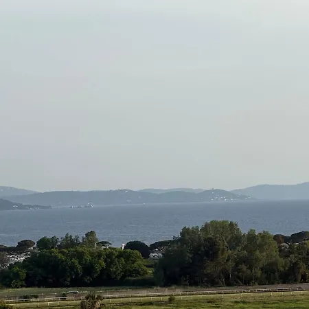 F2 - Dernier Etage Avec Terrasse Vue Ajaccio